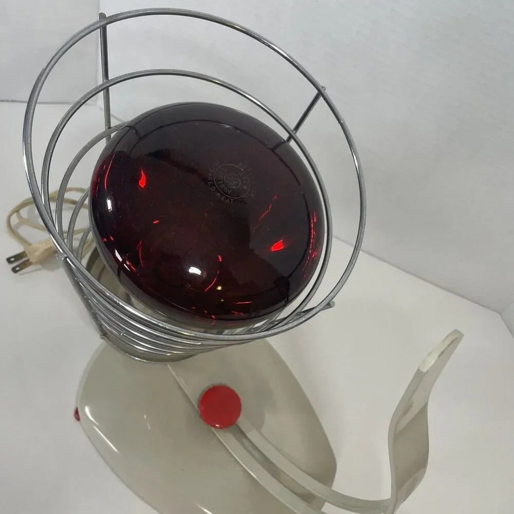 Vintage KENMORE Therapeutic Heat Lamp